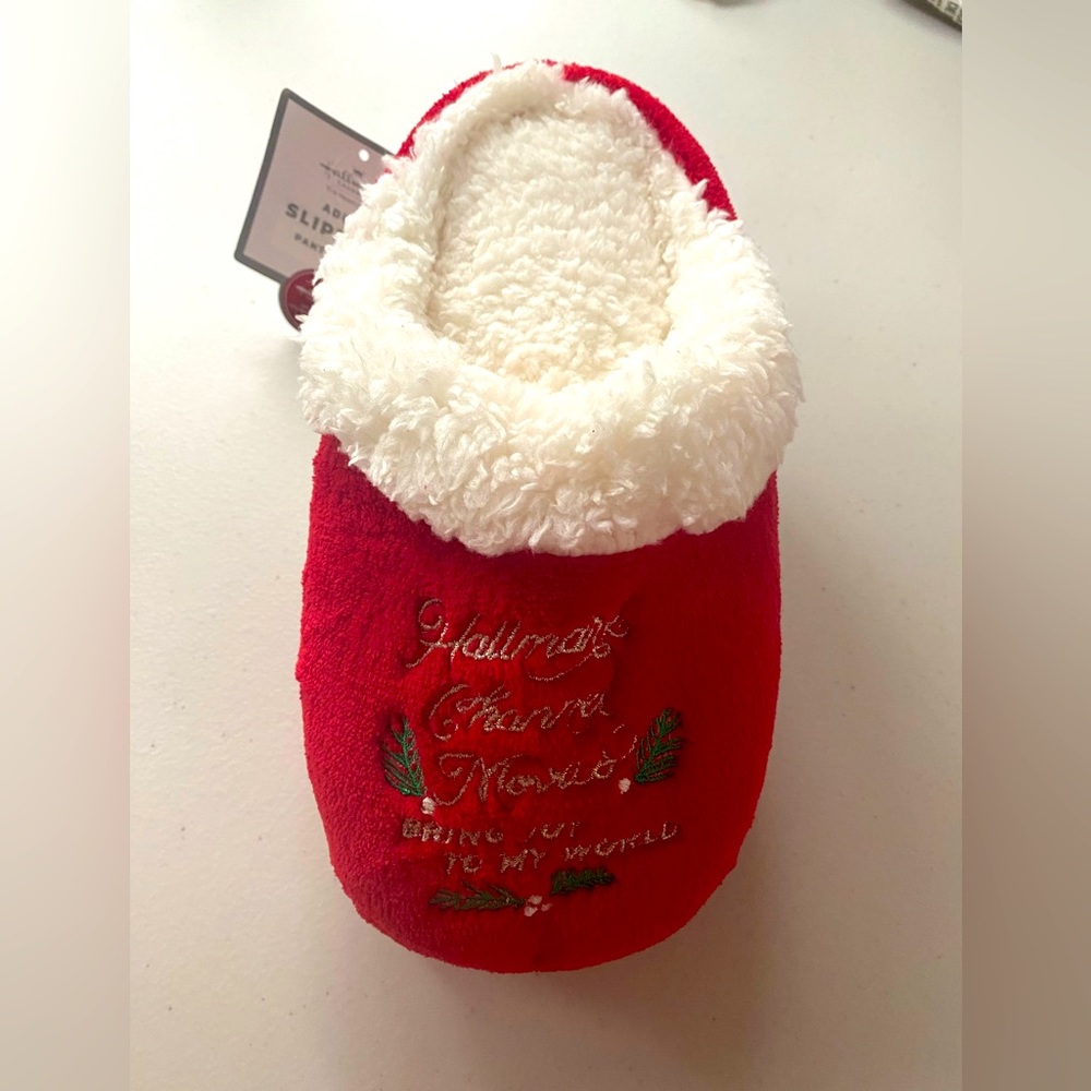 Hallmark holiday movie slippers - size small  NWT